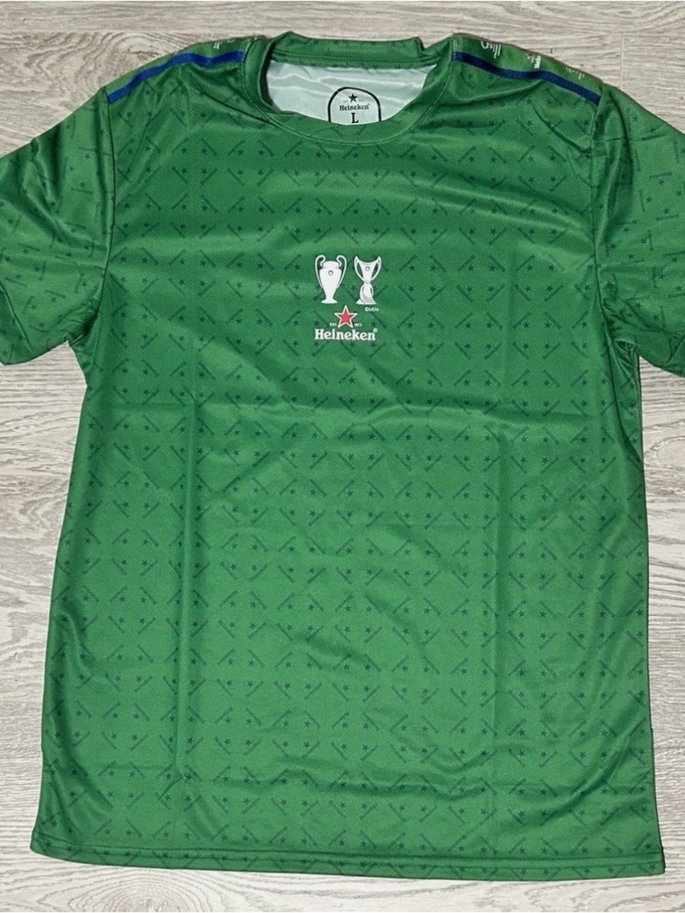 NWT! Special Heineken Men’s Sports Tee Size L